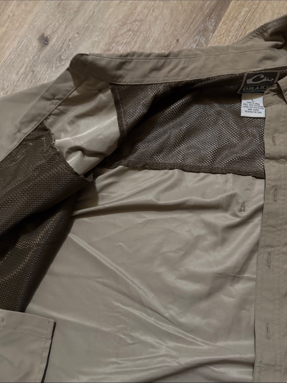 Drake Short-Sleeve Button-Down Shirt in Olive with Camouflage Yoke - Picture 3 of 7